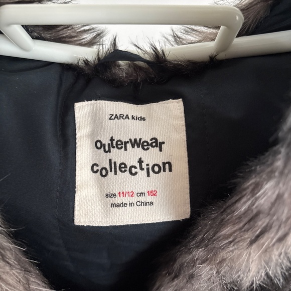 Zara kids furry vest, petite, 152cm, size 11/12 - Picture 3 of 3